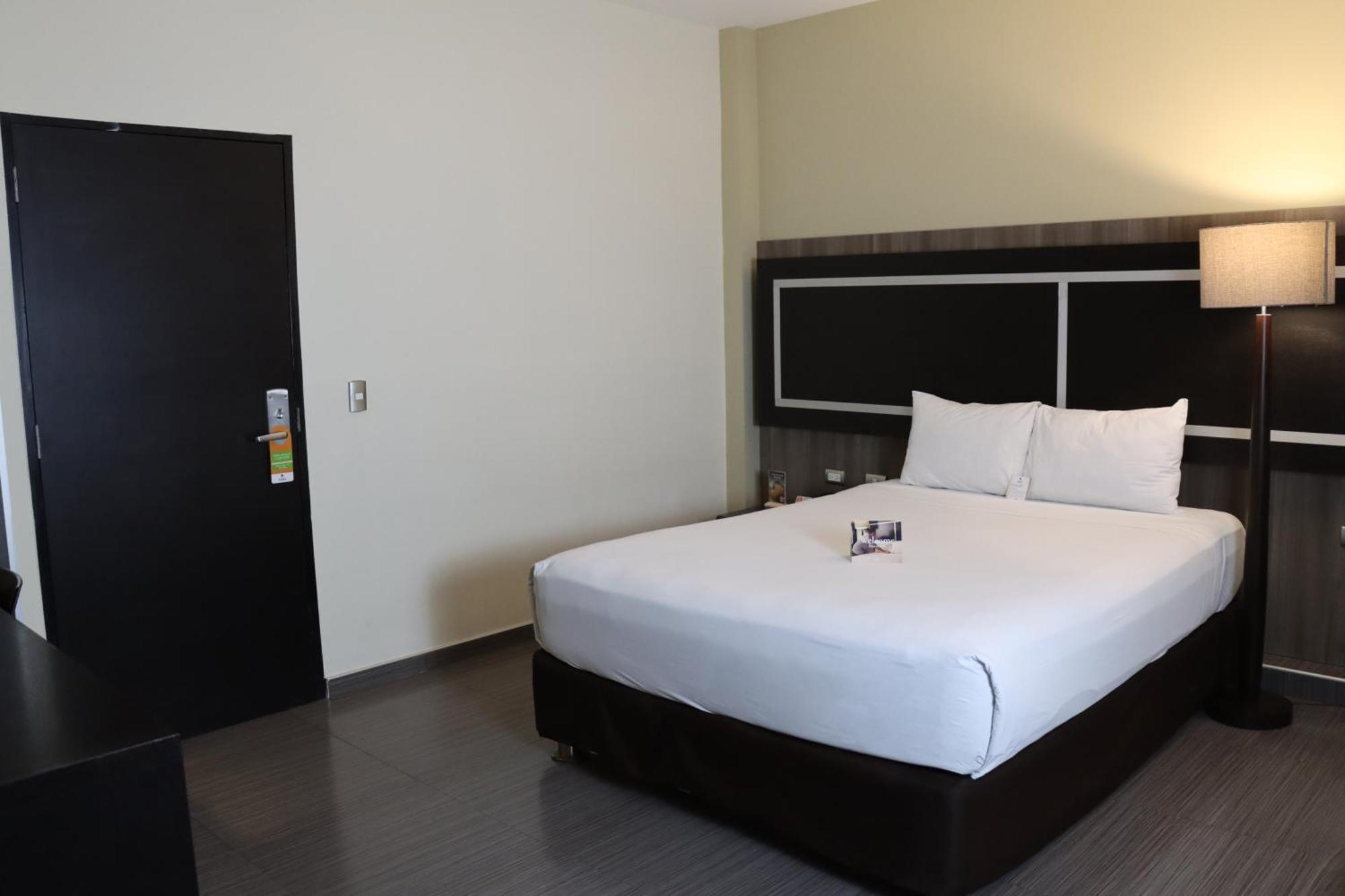 Rado Hotel - Santa Maria Trujillo Esterno foto
